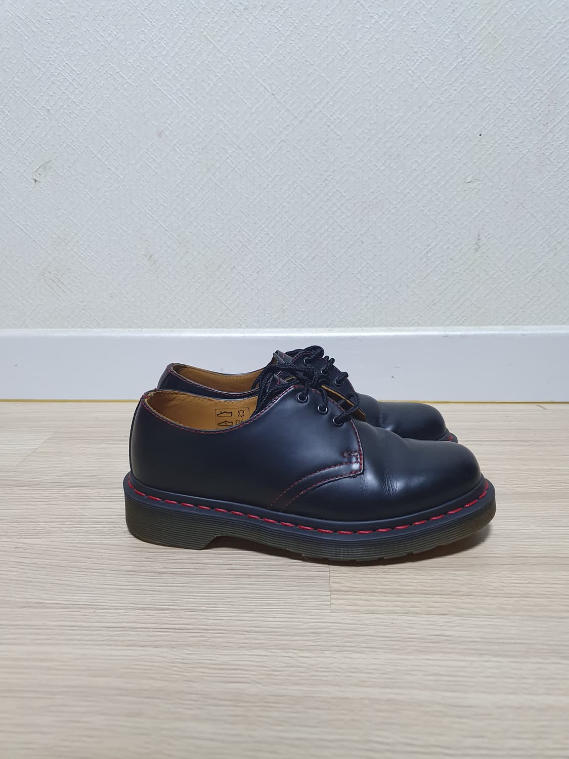 닥터마틴 1461 블랙 레드 스티치 220 상품이미지1