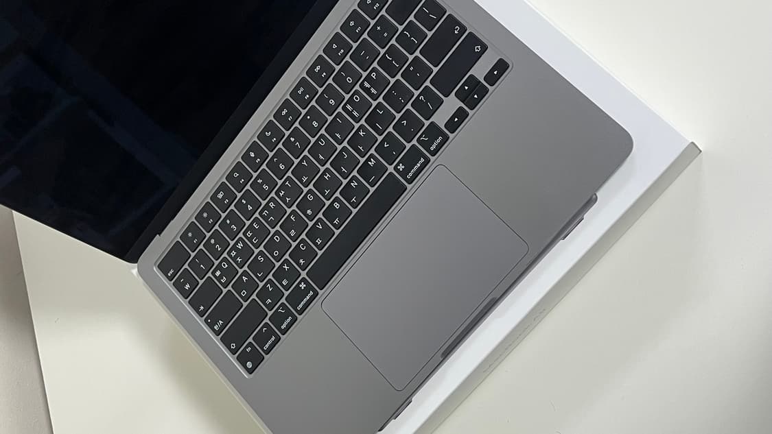 MacBook Air M2 16기가 512기가 스페이스그레이 상품이미지4