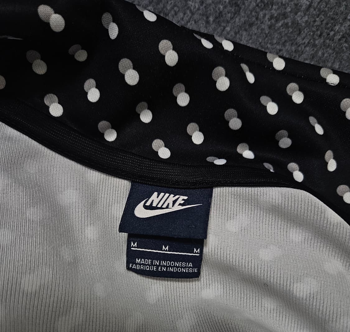 나이키 물방울 도트 블랙 여성 져지(급처) 상품이미지4