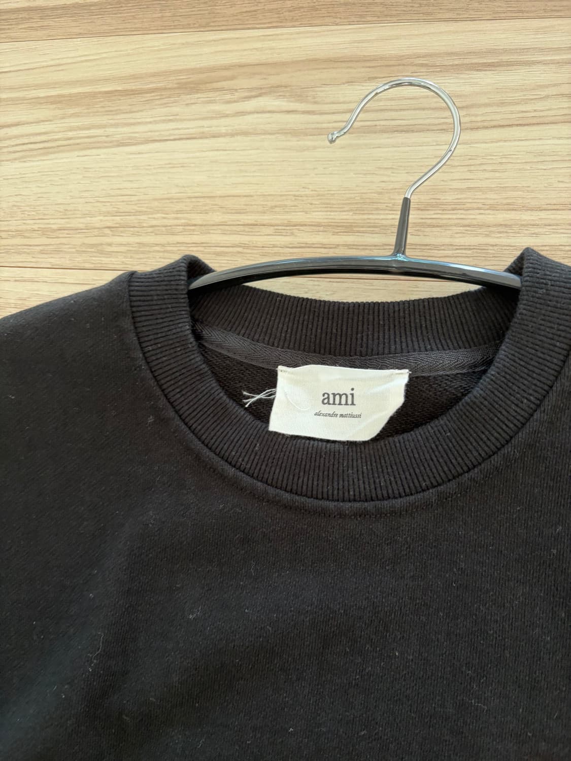 아미 스몰하트 블랙 맨투맨 m 상품이미지2