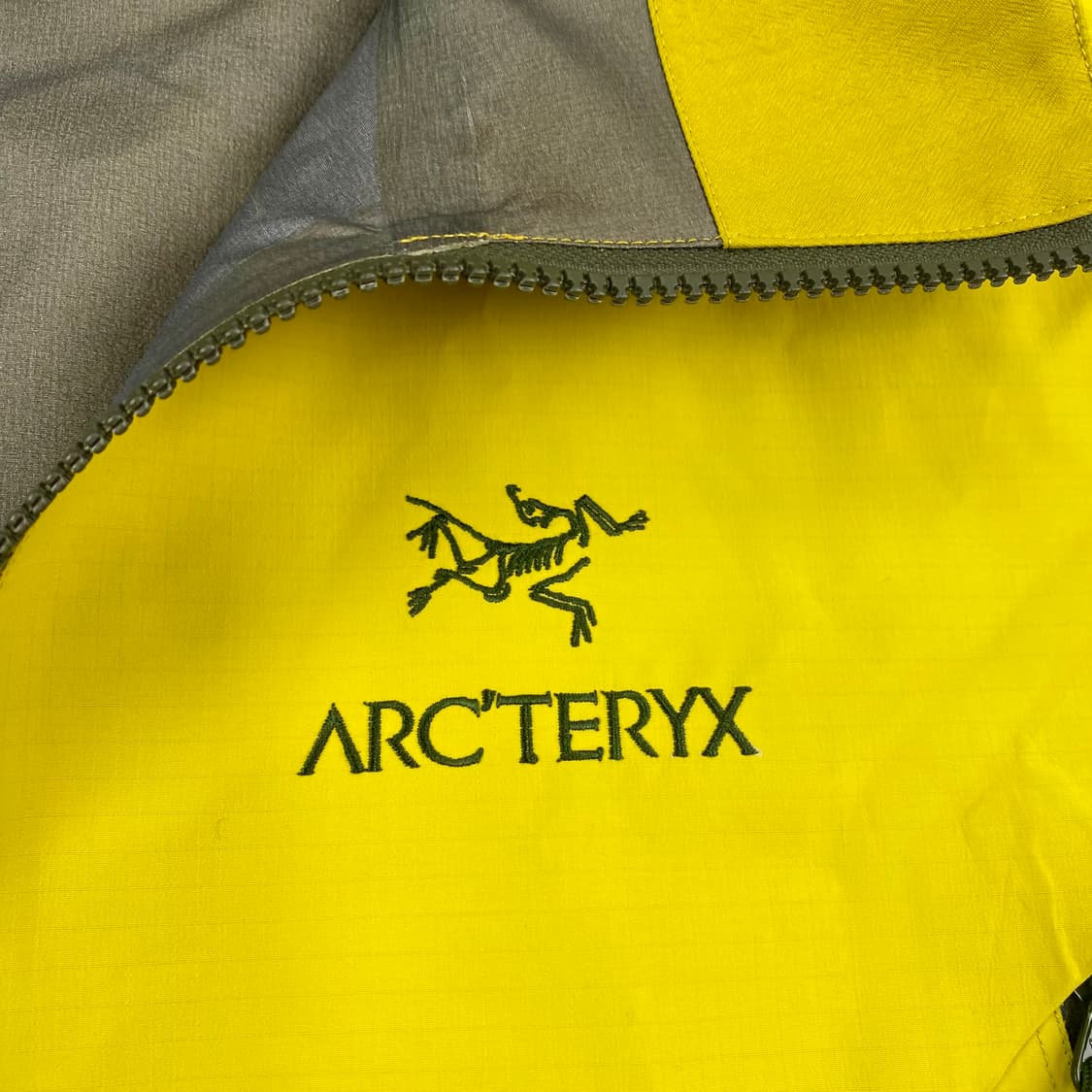 아크테릭스 베타 ar 고어텍스 자켓 (100) 상품이미지3