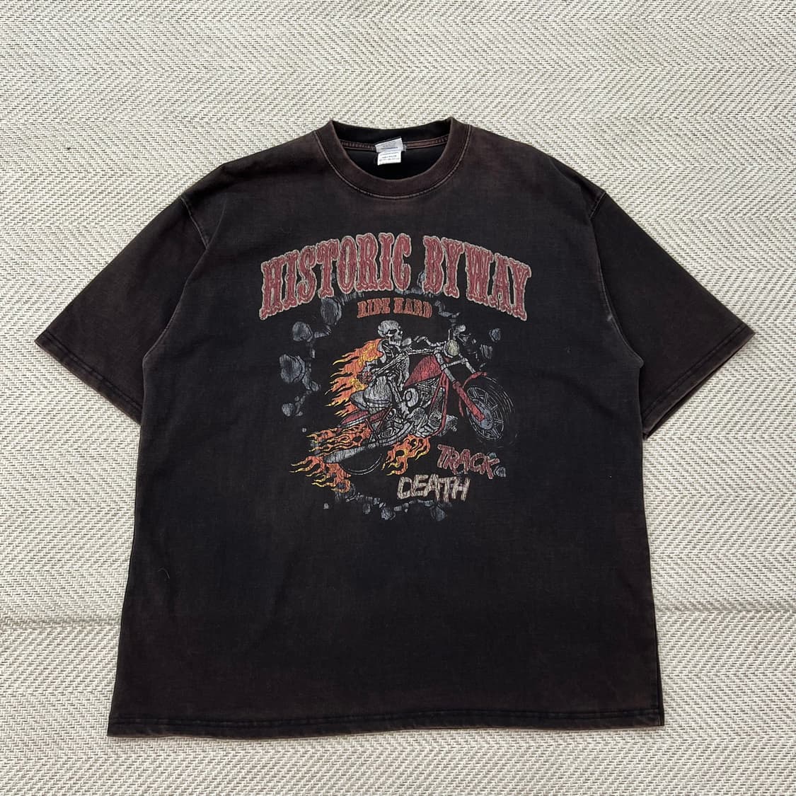 아웃스탠딩 프린팅 반팔티 r3029 상품이미지1