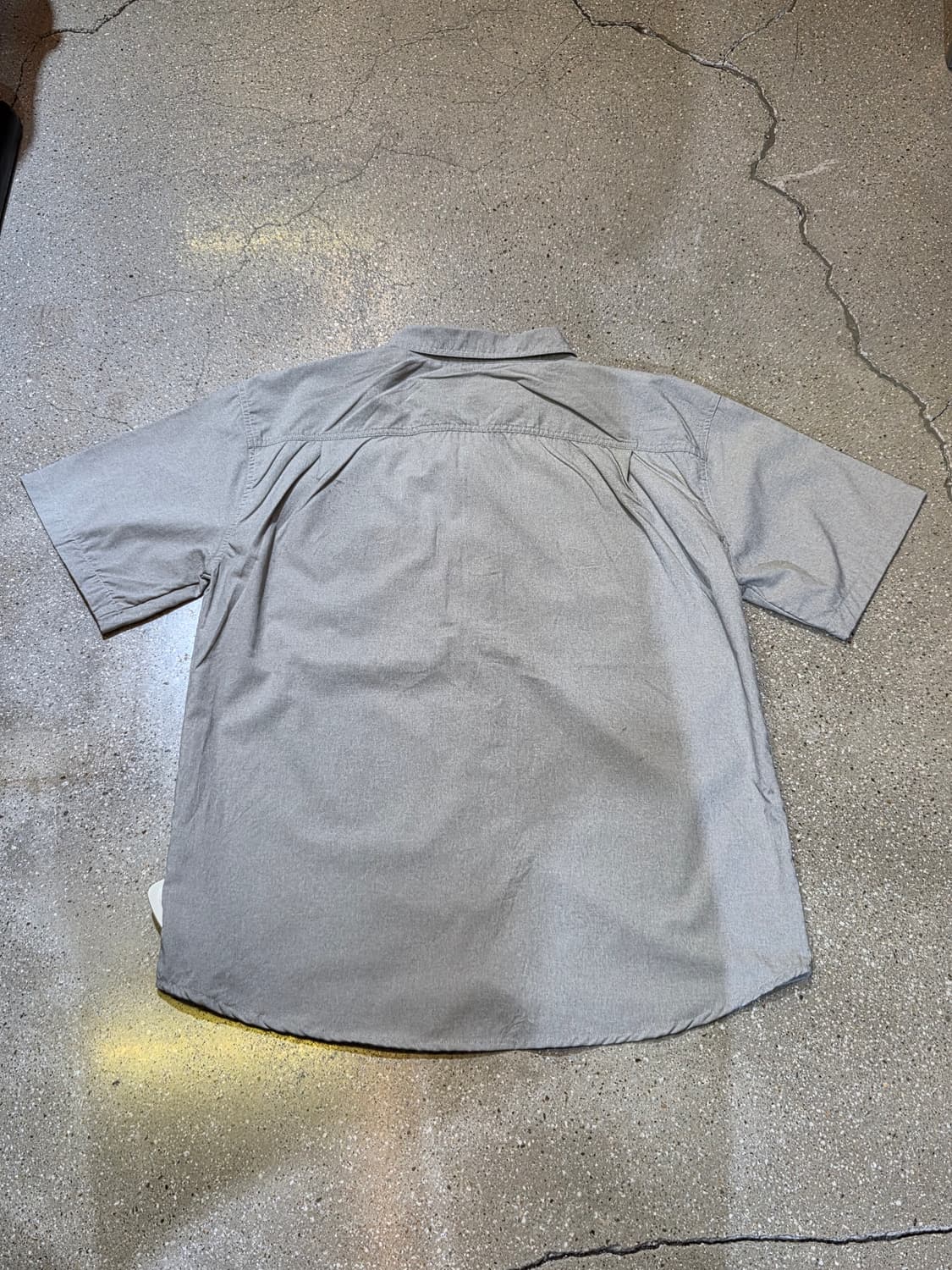 칼하트 그레이 반팔셔츠 상품이미지5