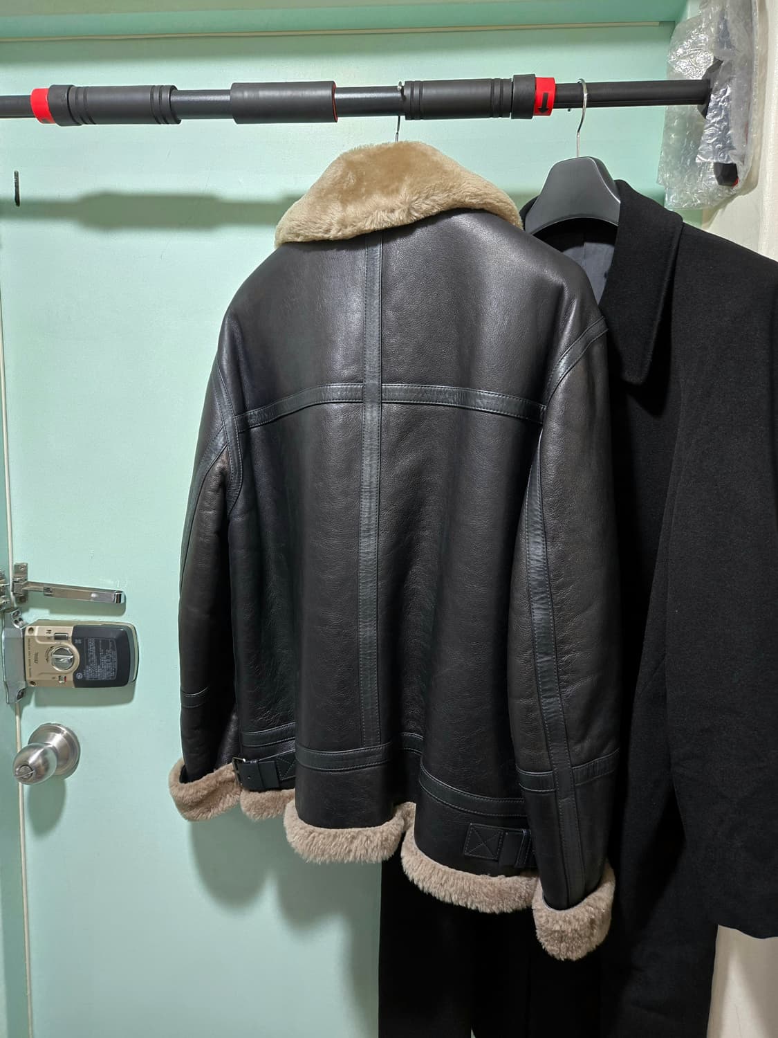 솔리드옴므 램스킨 무스탕 52 105 110 양가죽 시어링 자켓 XL 상품이미지2