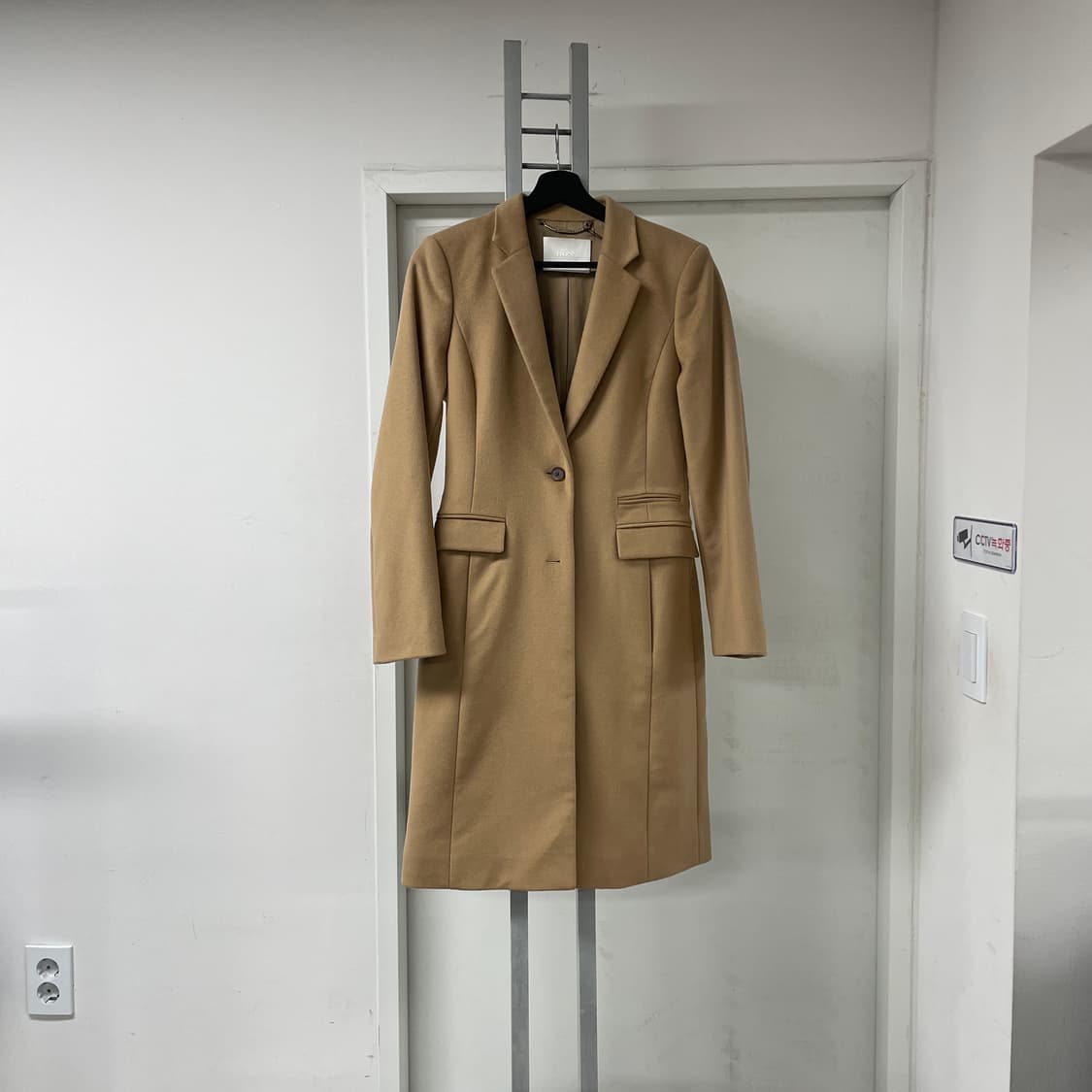 휴고보스 베이지 롱 코트 34(W) 상품이미지1