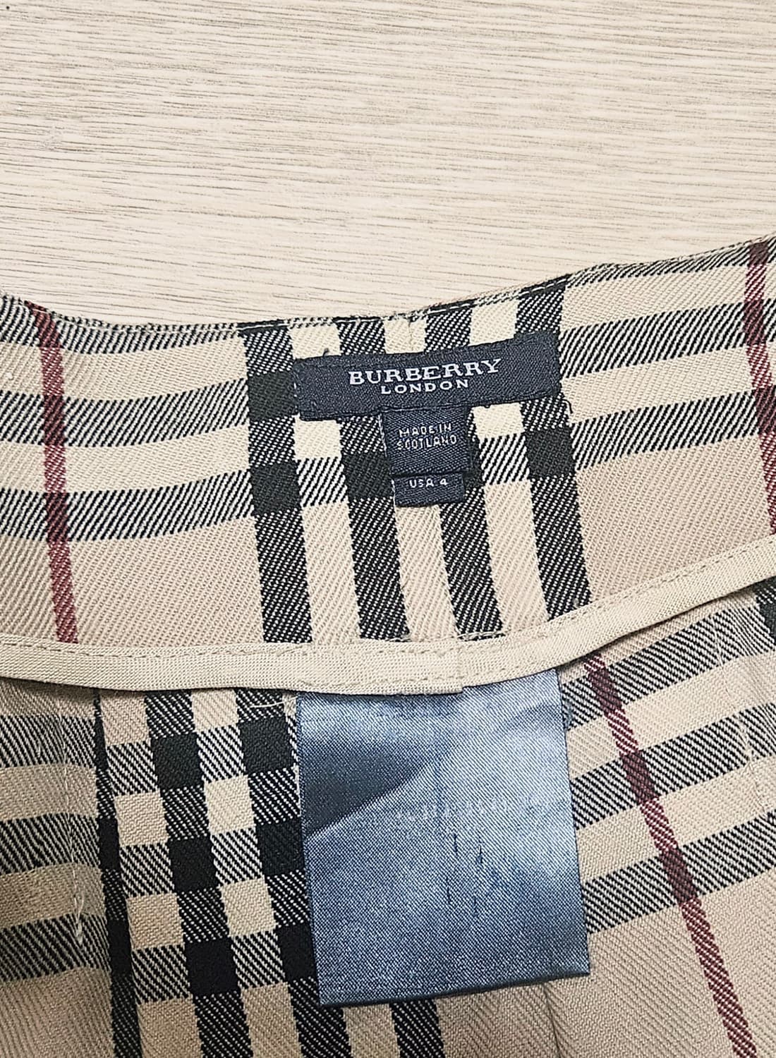 버버리체크미니스커트 25~26 상품이미지5