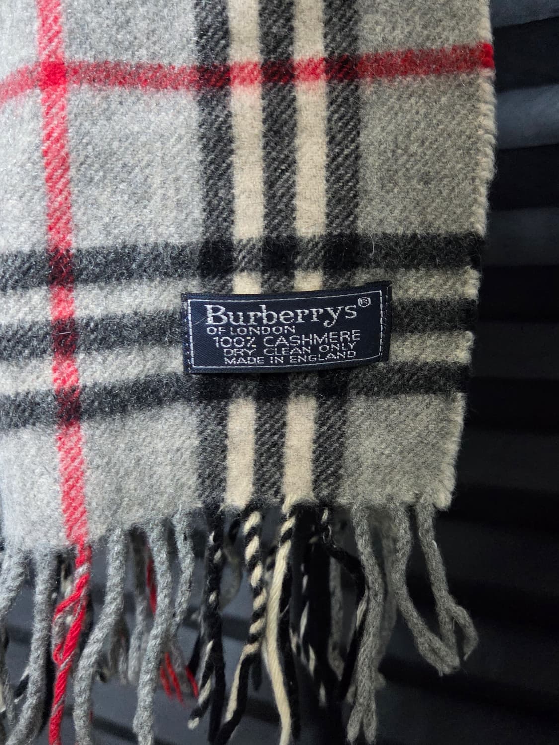 (정품) [버버리] 캐시미어 노바체크 머플러 판매합니다. 상품이미지2