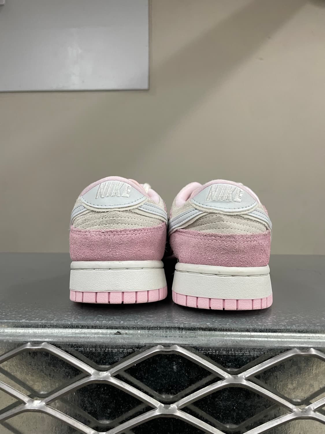 나이키 덩크 로우 LX 핑크 폼 250 상품이미지3