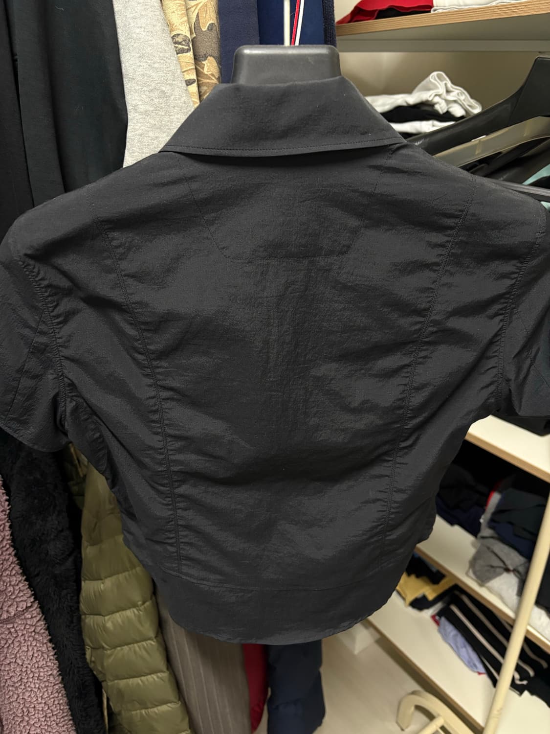 EE 블랙 반팔셔츠 상품이미지2