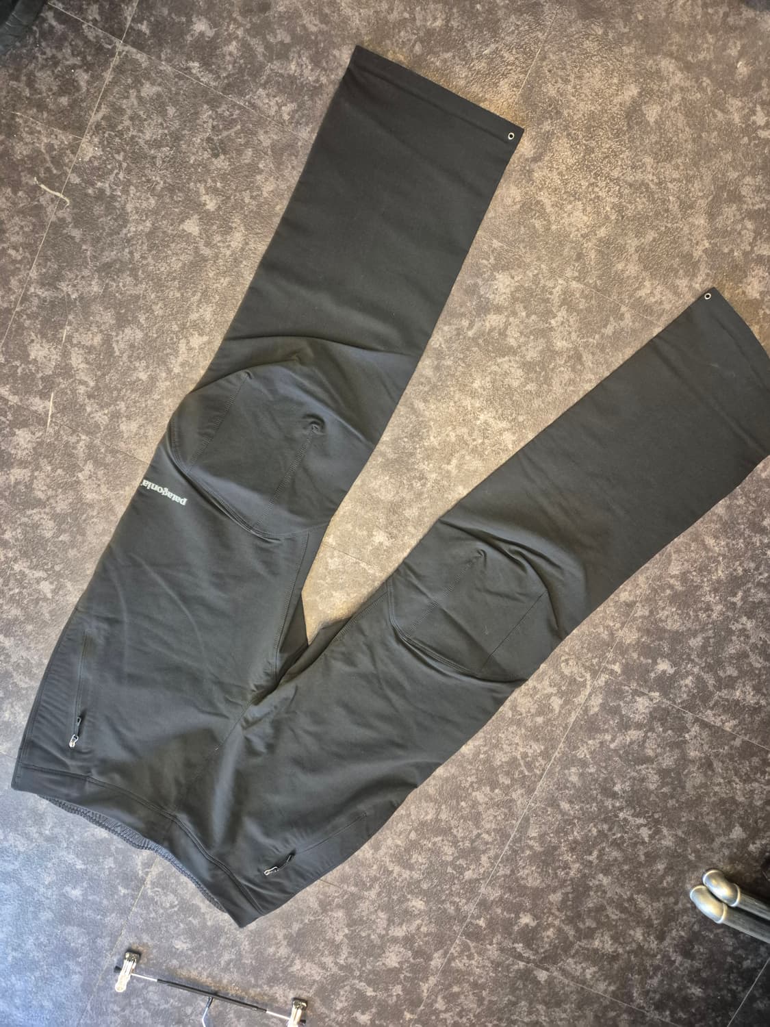 파타고니아 남성용 M사이즈 블랙 팬츠입니다 상품이미지1