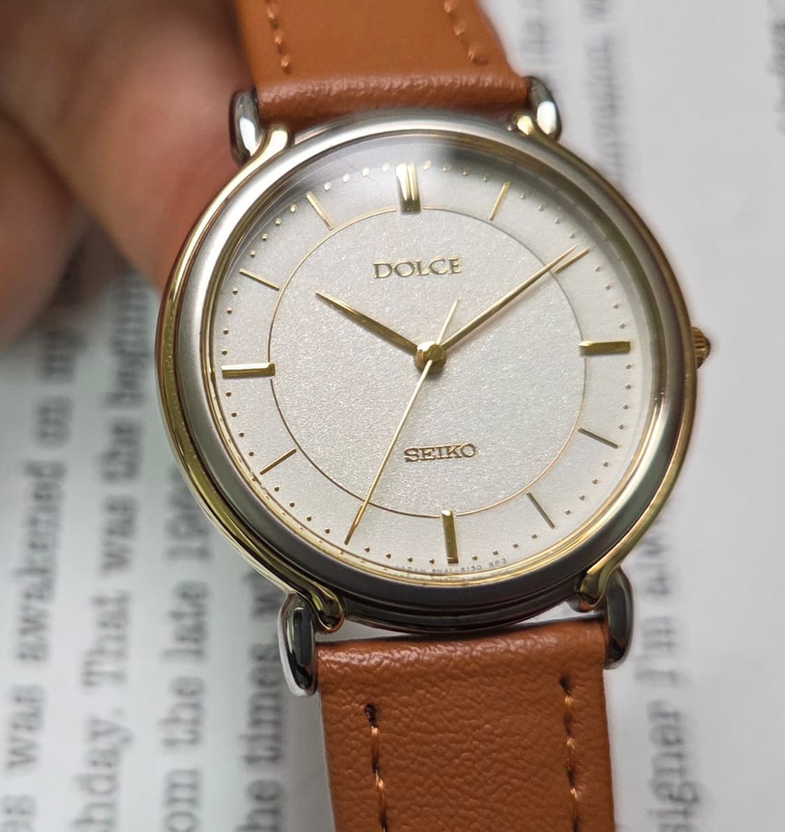 레어] 빈티지 세이코 돌체 화이트 스파클 다이얼 논데이트 슬림쿼츠
 상품이미지1