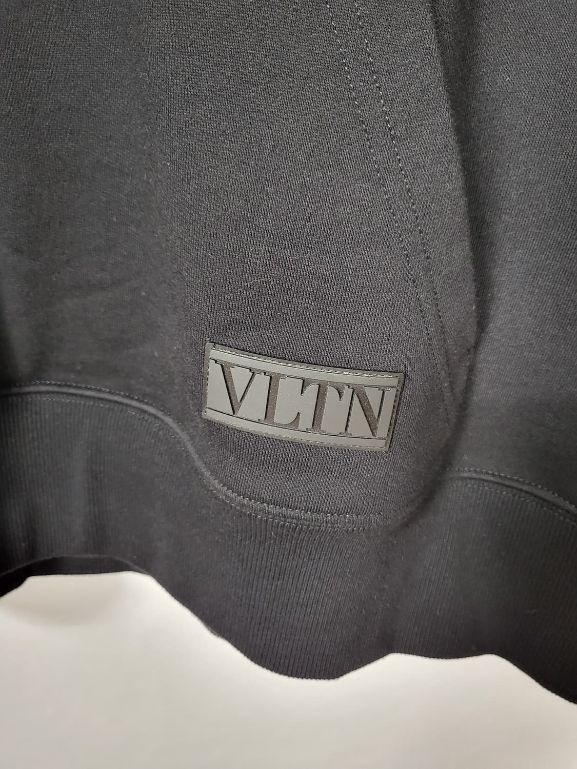 발렌티노 VLTN 후드티 블랙 M 100-105 상품이미지3