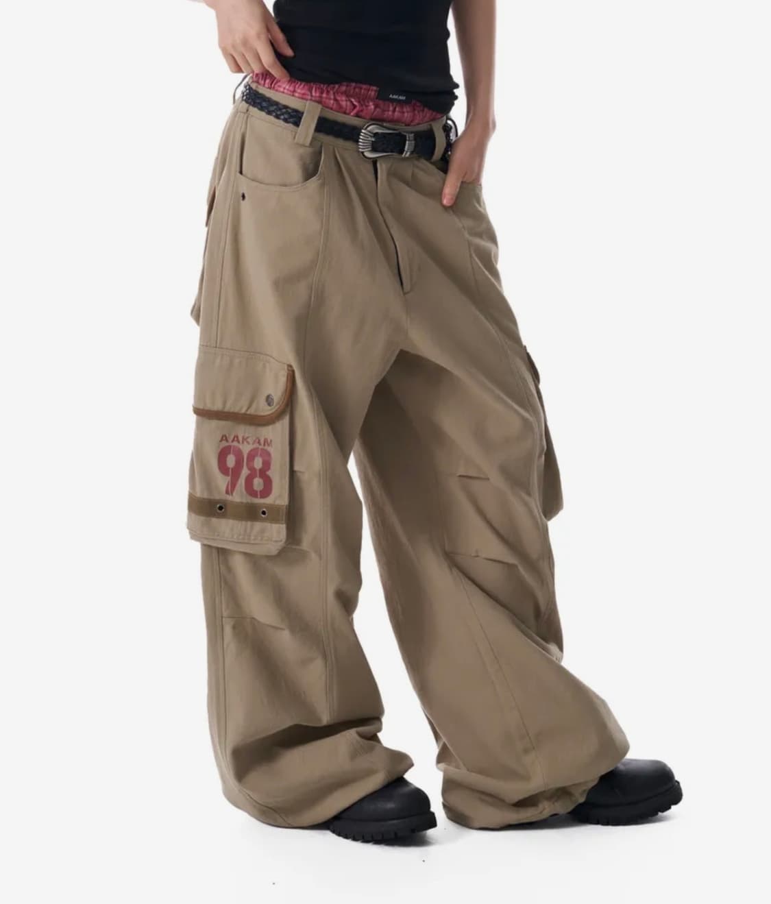아캄 98 Knee Pin-Tuck Contrast Cargo Pants 상품이미지2