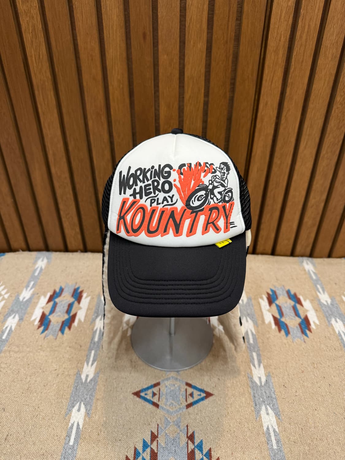 [OS] 캐피탈 컨트리 레이서 럼버 트럭 캡 체커드 레드 상품이미지1