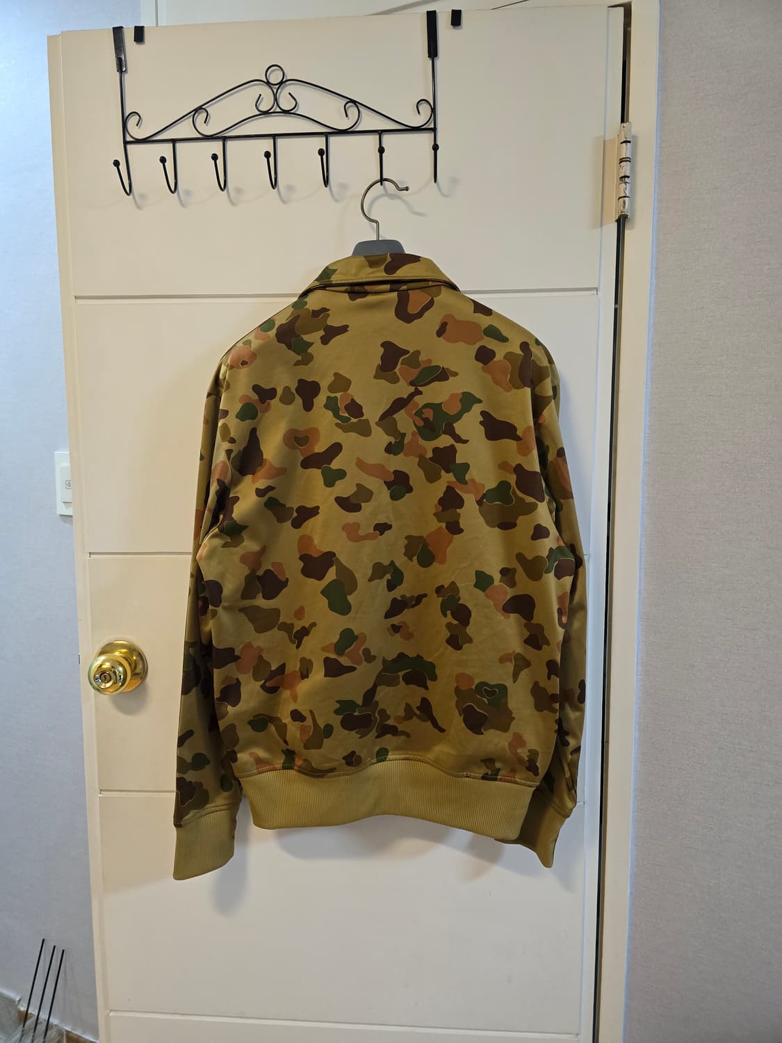 아디다스 카모 트랙탑 오버핏 95 (남/여) 상품이미지2