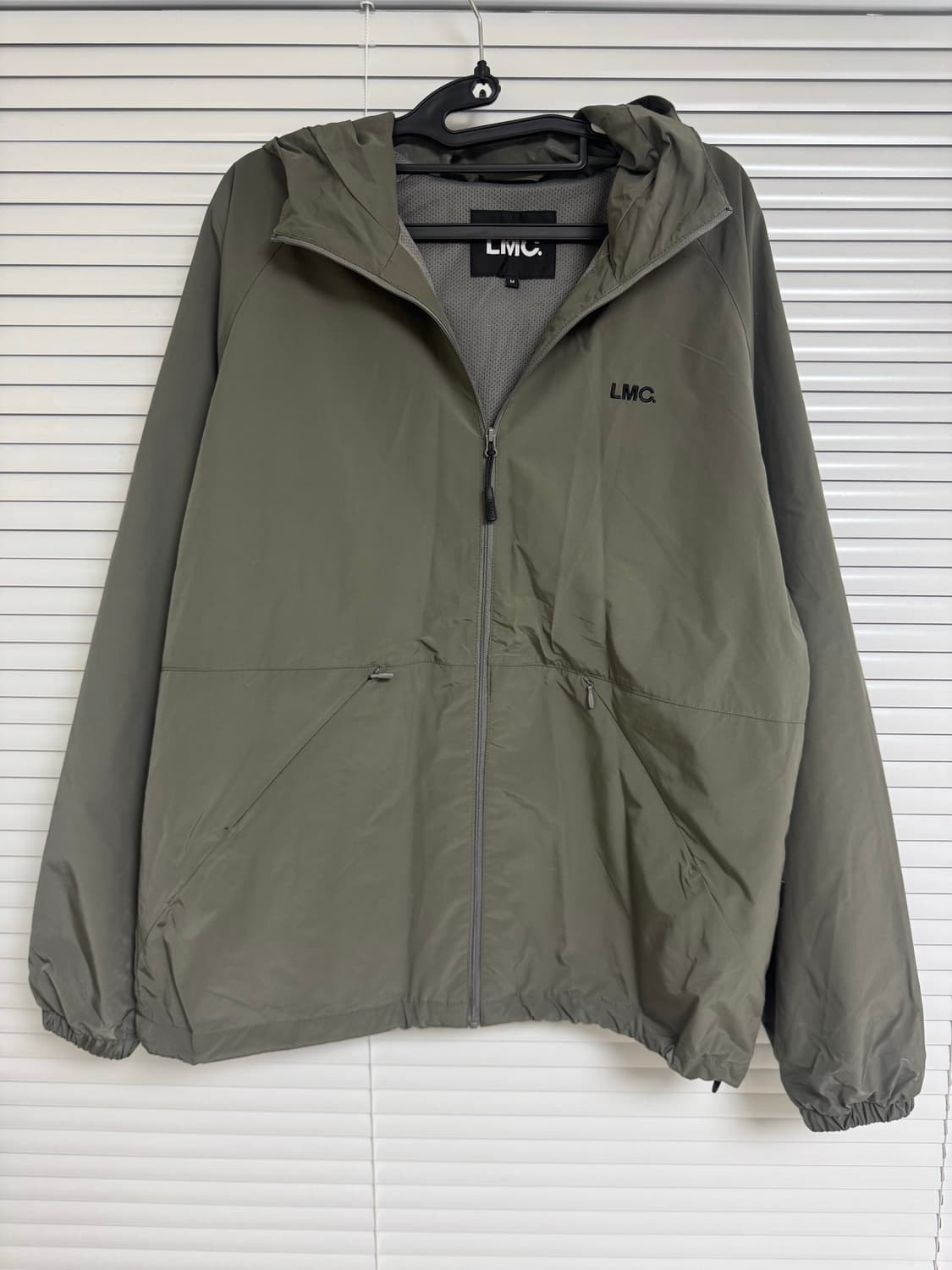LMC 후드 윈드 브레이커 상품이미지1