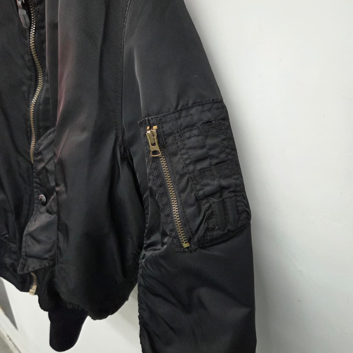 알파인더스트리 블랙 MA-1 항공점퍼 남L (리버시블) 상품이미지3