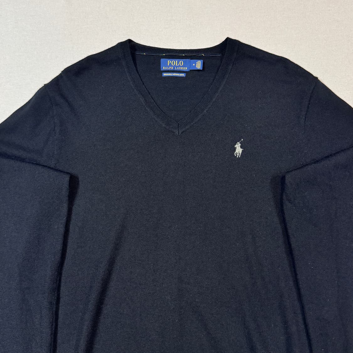 M) 폴로 랄프로렌 워셔블 메리노 울 브이넥 니트 긴팔 블랙 상품이미지3