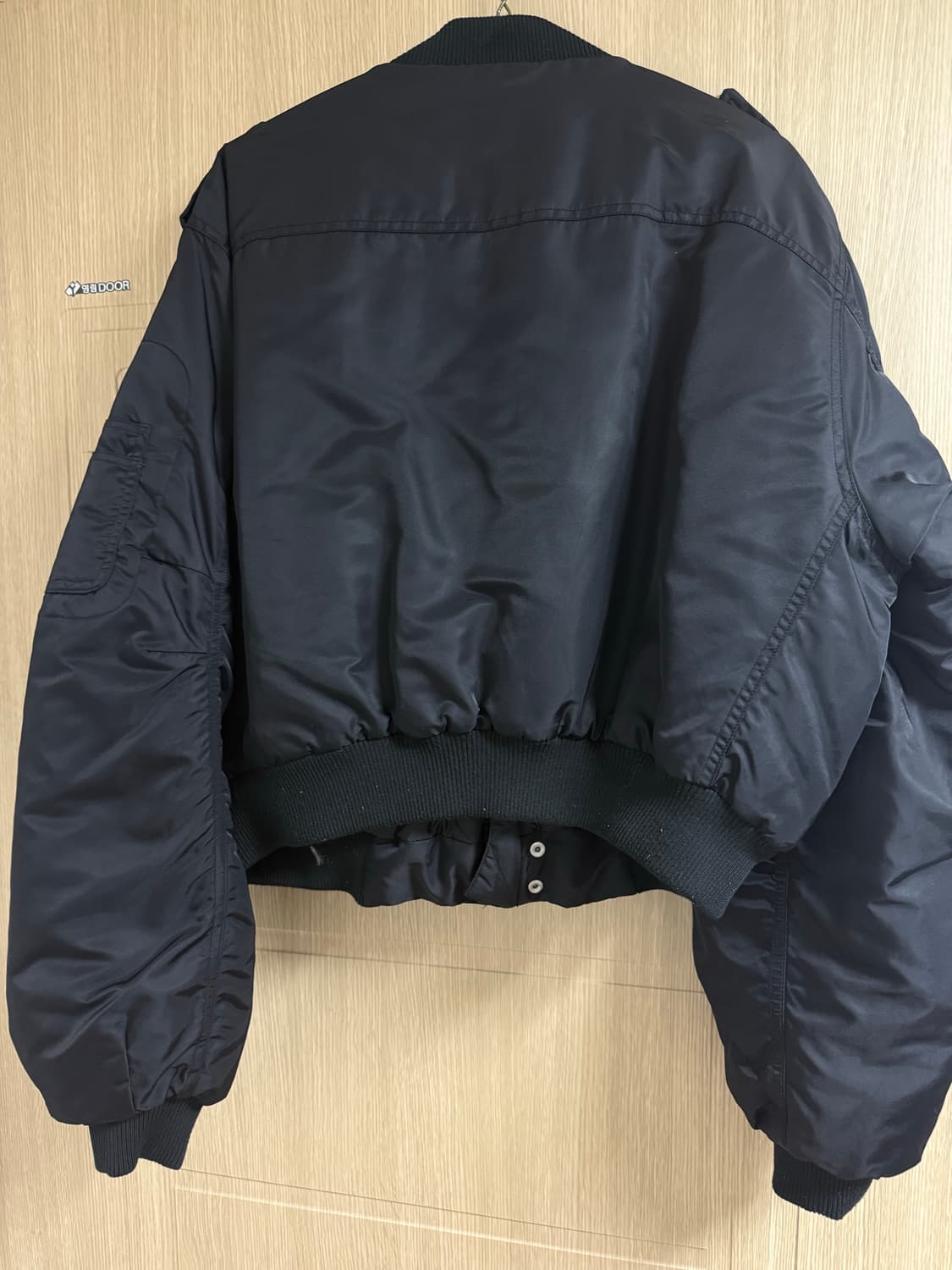 entire studios 블랙 A-2 Bomber 봄버 자켓 XS 상품이미지7