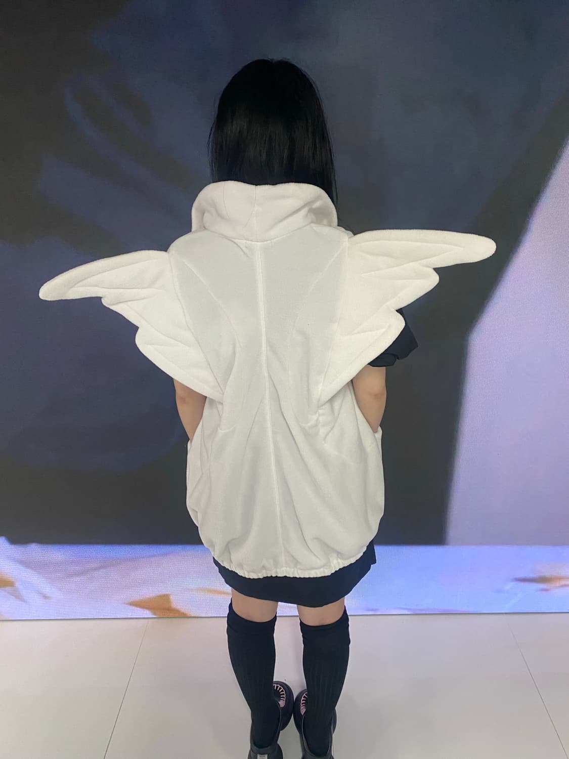 Venicew wing vest newjeans 뉴진스 상품이미지2