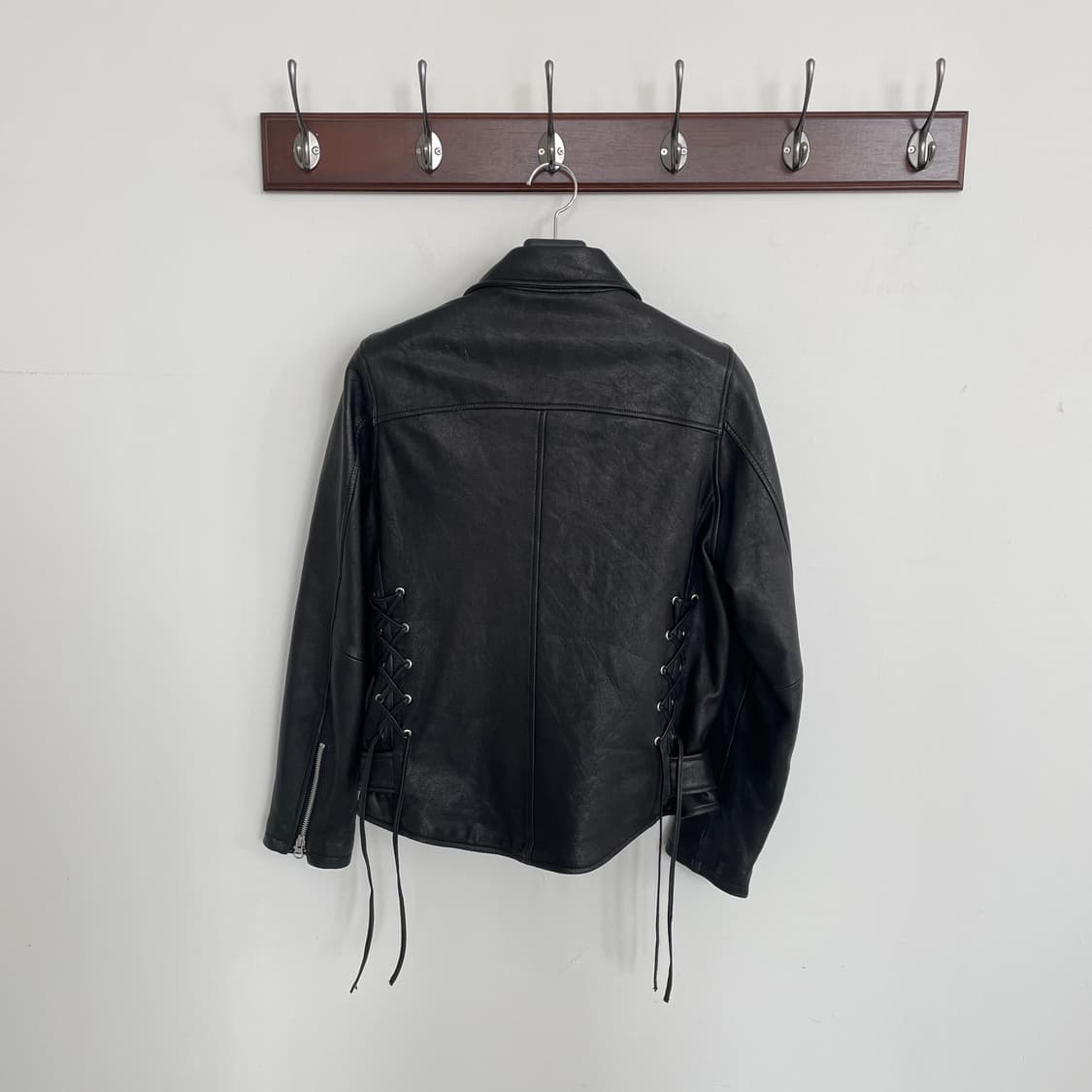 moussy 마우지 리얼 레더 백 아일렛 디테일 라이더 자켓 상품이미지2