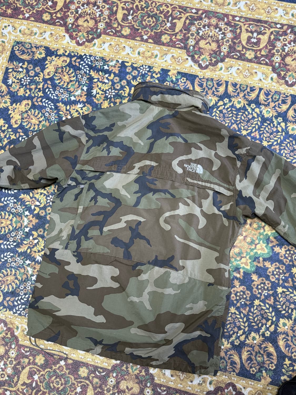 노스페이스 카모 바람막이 빈티지 상품이미지2