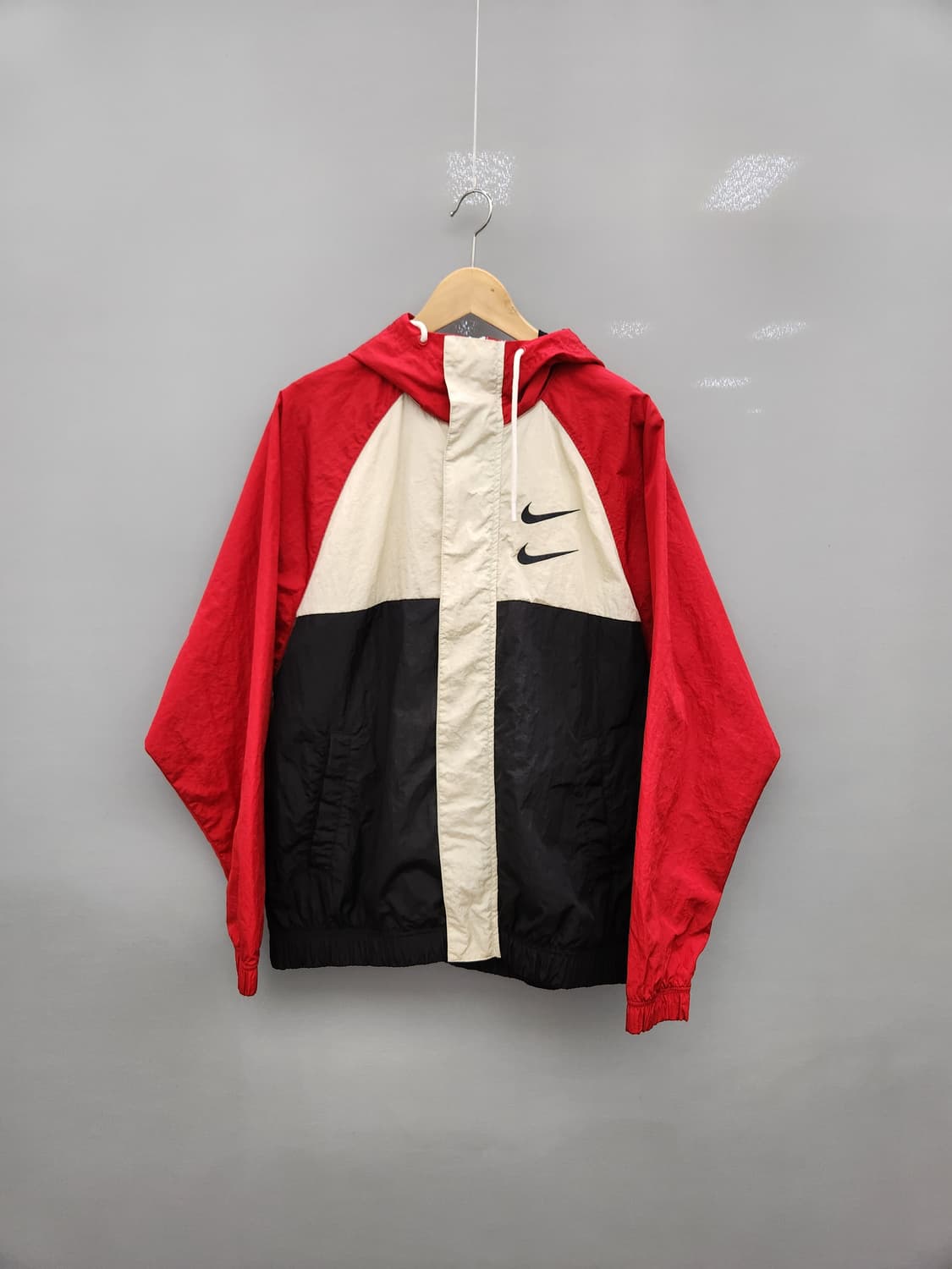 나이키 더블 스우시 바람막이 L 상품이미지1