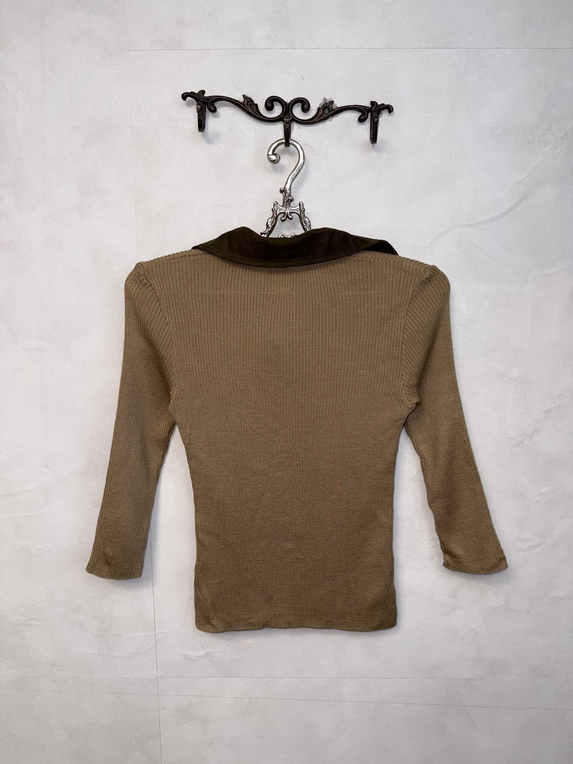 Beige brown y2k suede detail knit 상품이미지5