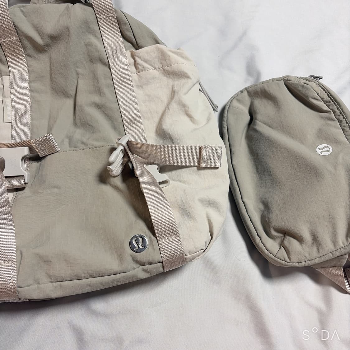 룰루레몬 파우치 탈부착 미니 백팩 상품이미지7