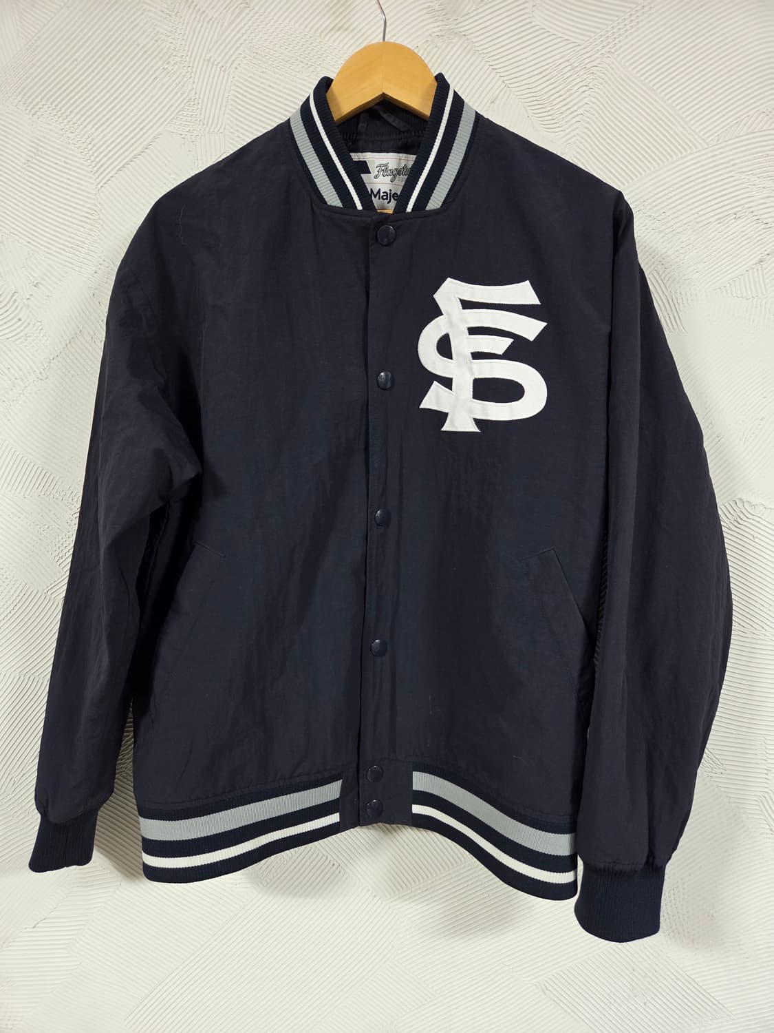Majestic  x 플래그스태프 네이비 야구 점퍼 상품이미지1