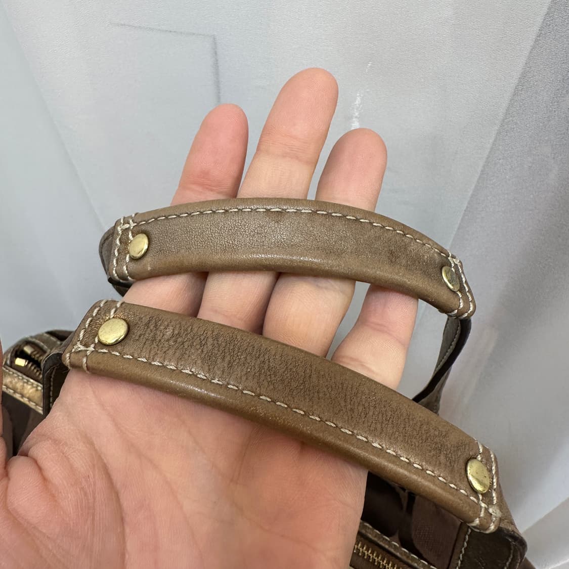 코치 시그니처 브라운 숄더백 상품이미지8