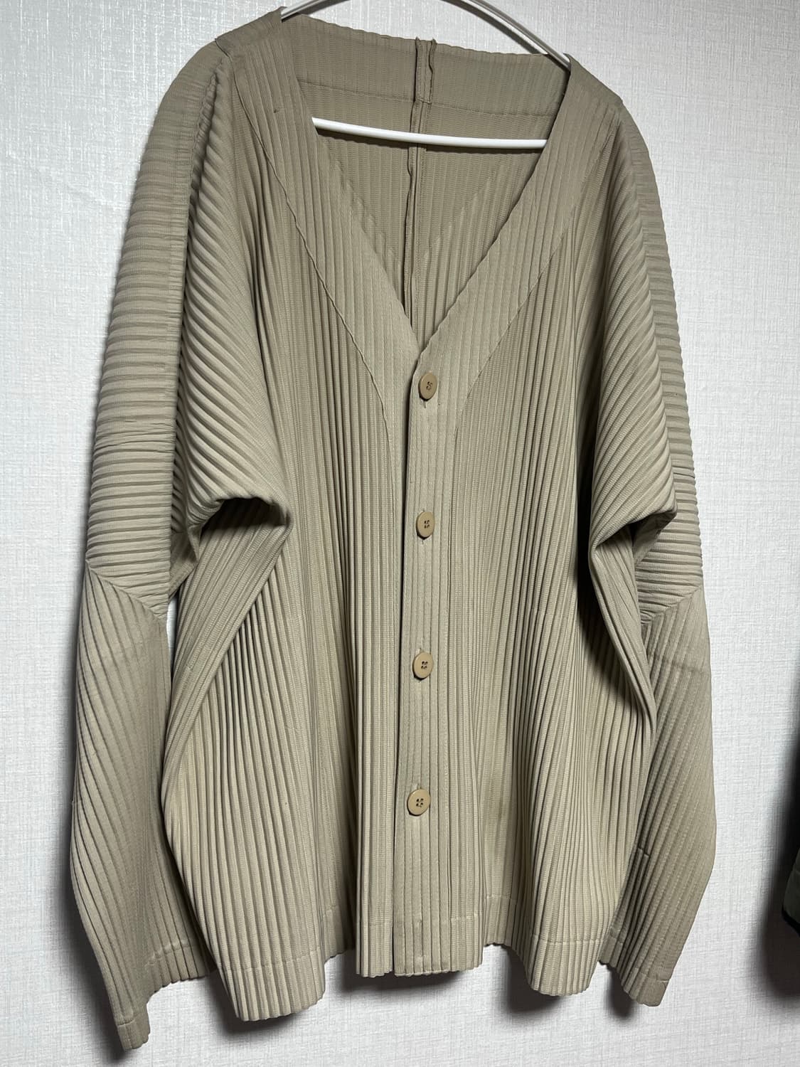 이세이미야케 멘 플리츠 가디건 상품이미지2