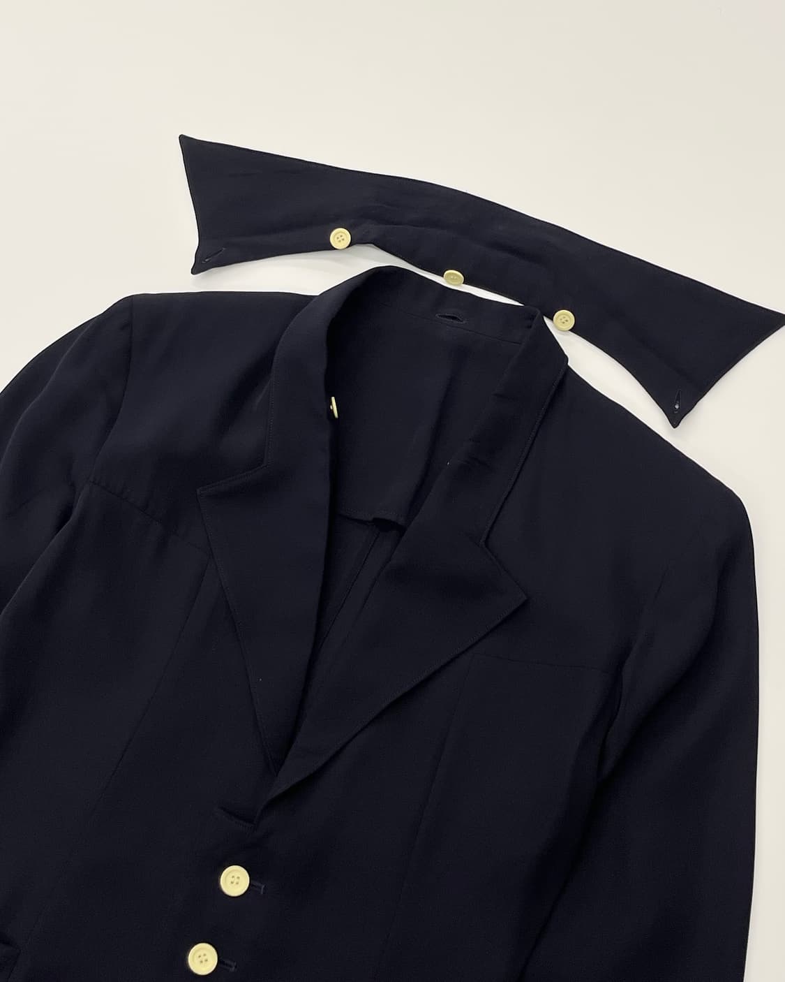 YohjiYamamoto 요지야마모토 네이비 카라 블레이저  상품이미지8