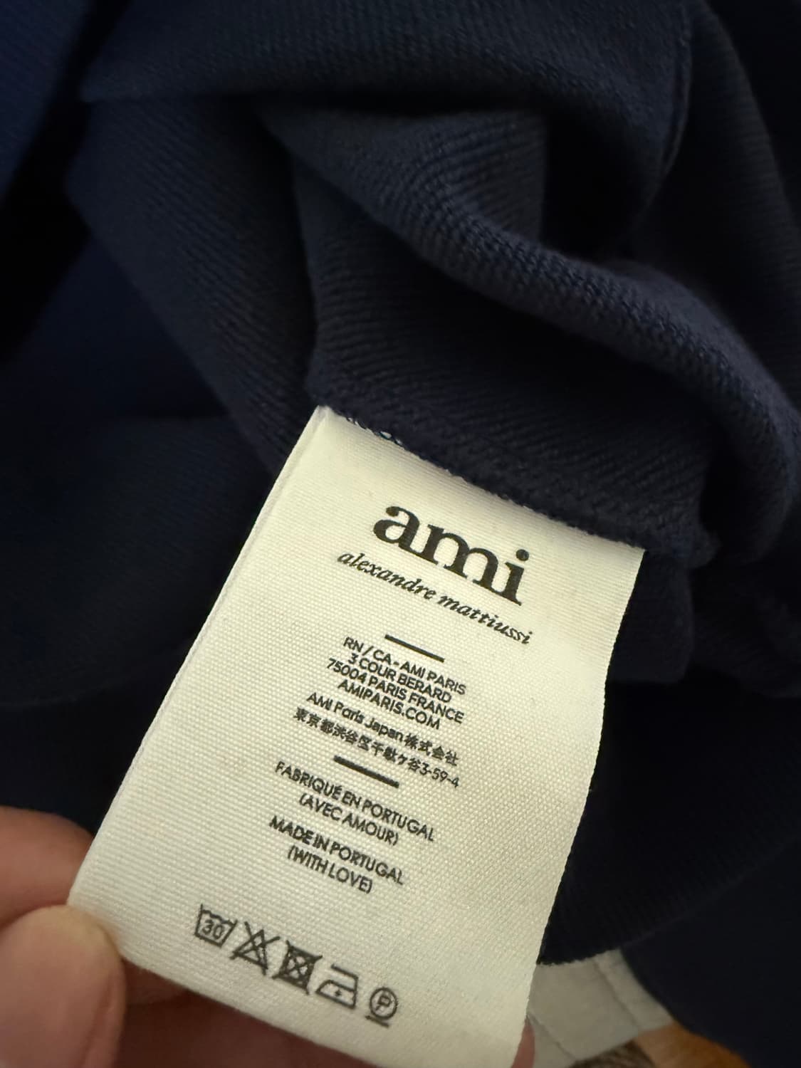 아미 맨투맨 네이비 상품이미지3
