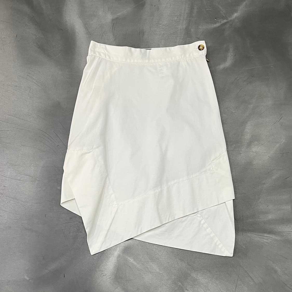  비비안 웨스트우드 화이트 스커트 y15892 상품이미지1