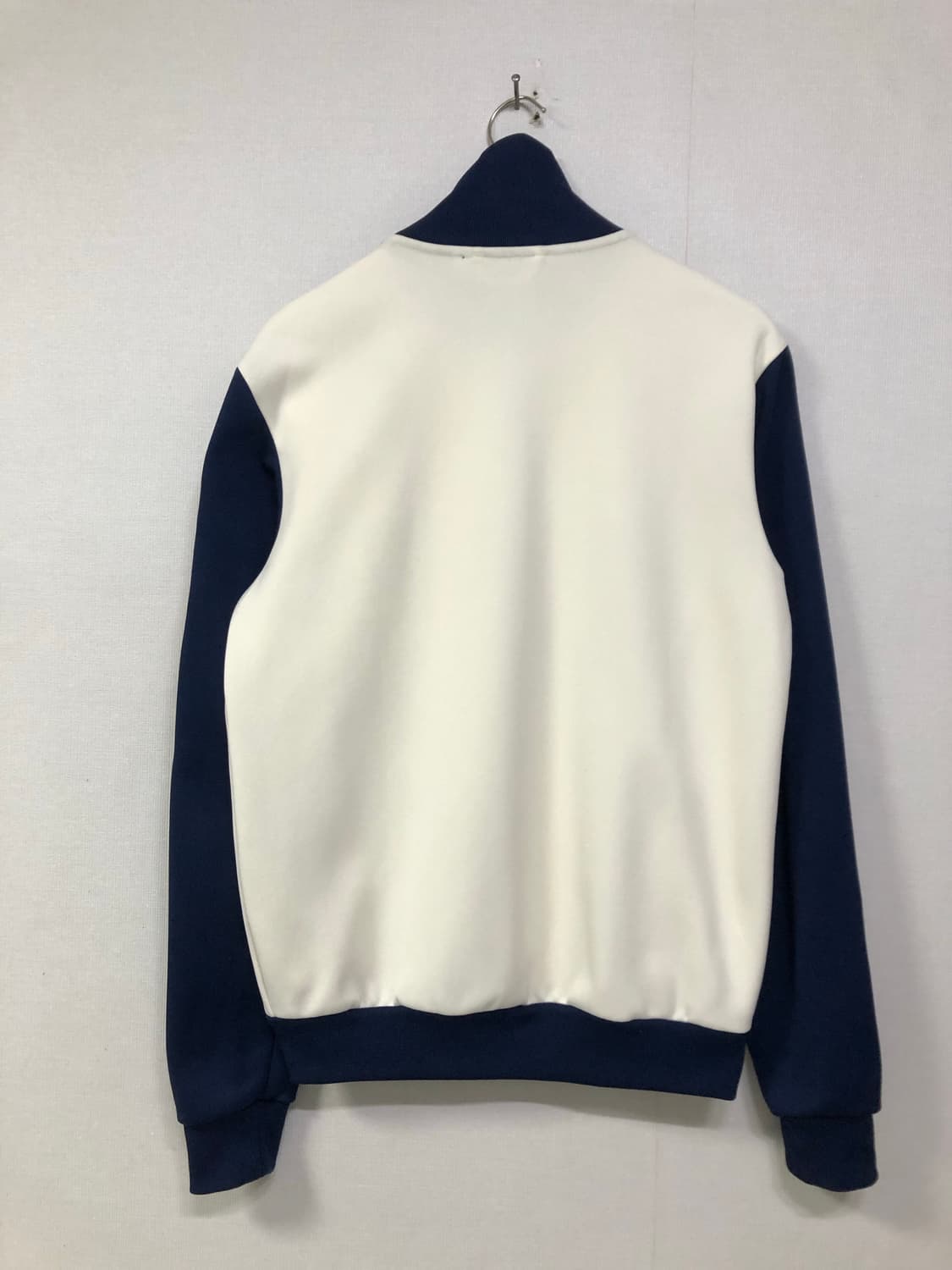 아디다스 남녀공용 프렌치 와펜 배색 트랙탑 져지 90 _ 아이보리/네이비 상품이미지7