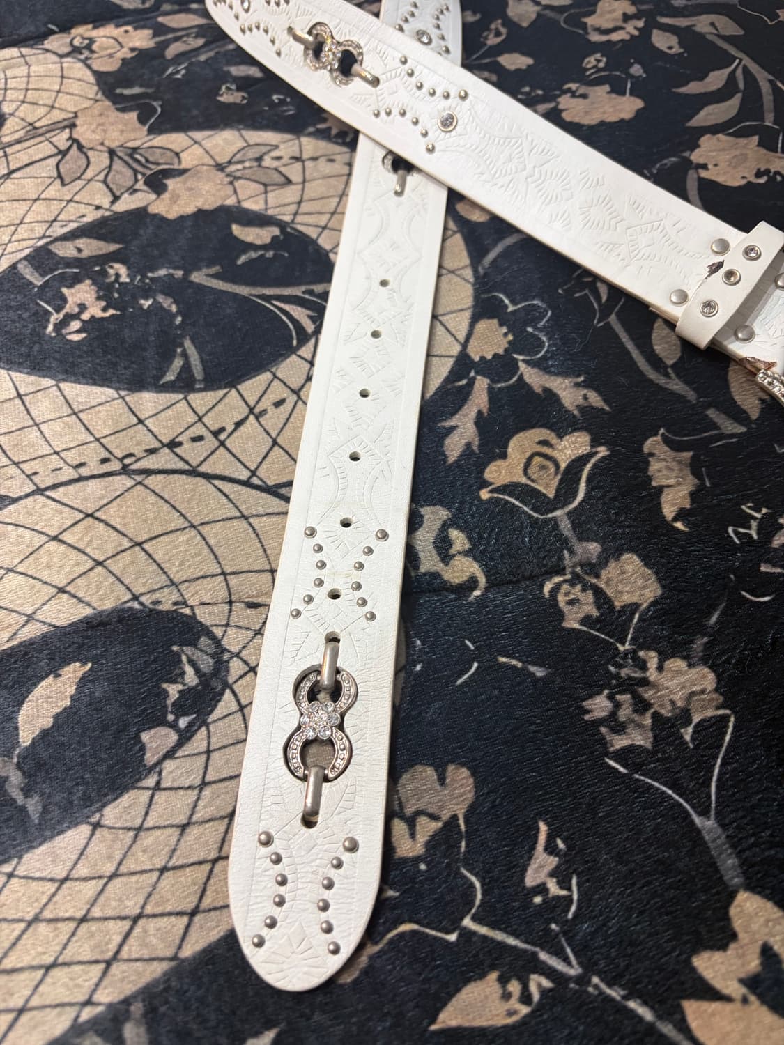 western cubic buckle detail white belt 상품이미지9