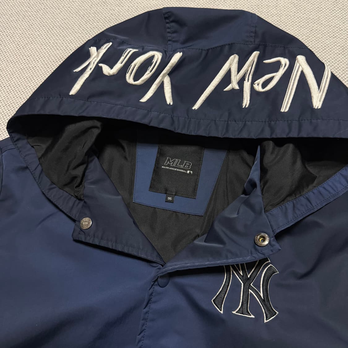 MLB 뉴욕 양키스 후드 코치 자켓 상품이미지2