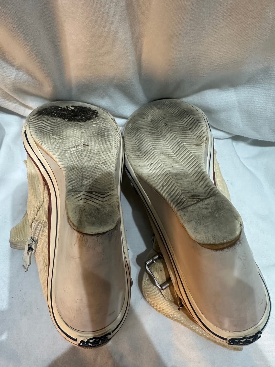 애쉬 웨지힐 220 상품이미지7