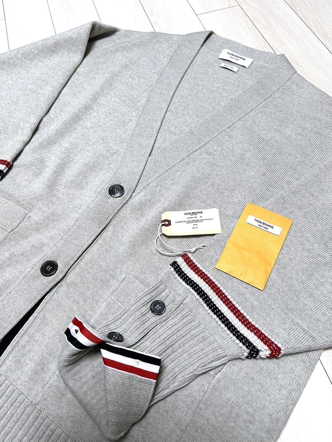 @새상품@ 톰브라운 오버사이즈 롱가디건 베이지그레이 상품이미지4