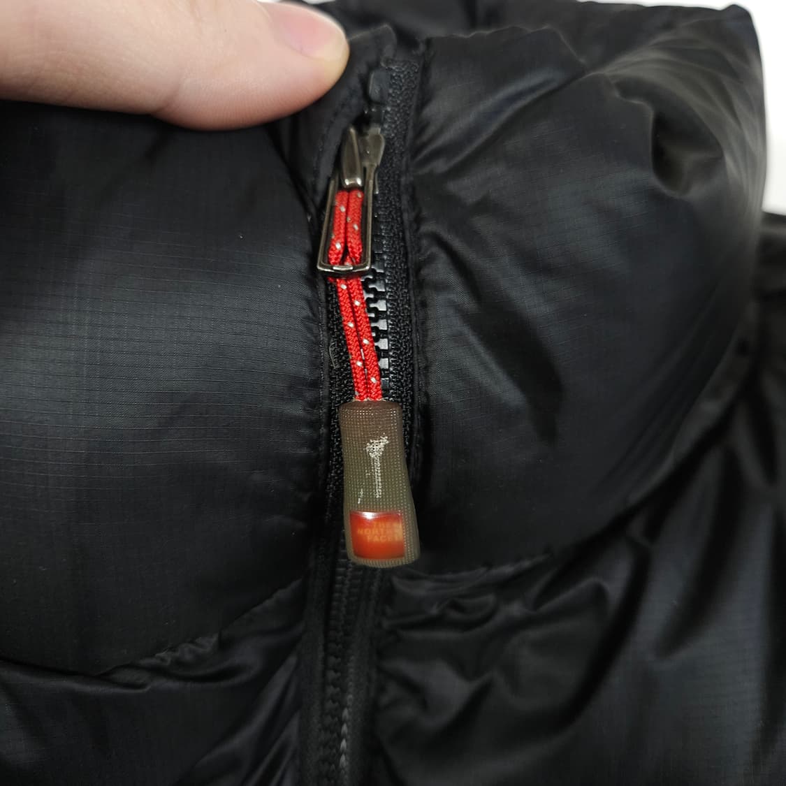 노스페이스 서밋시리즈 800 경량패딩 블랙 상품이미지5