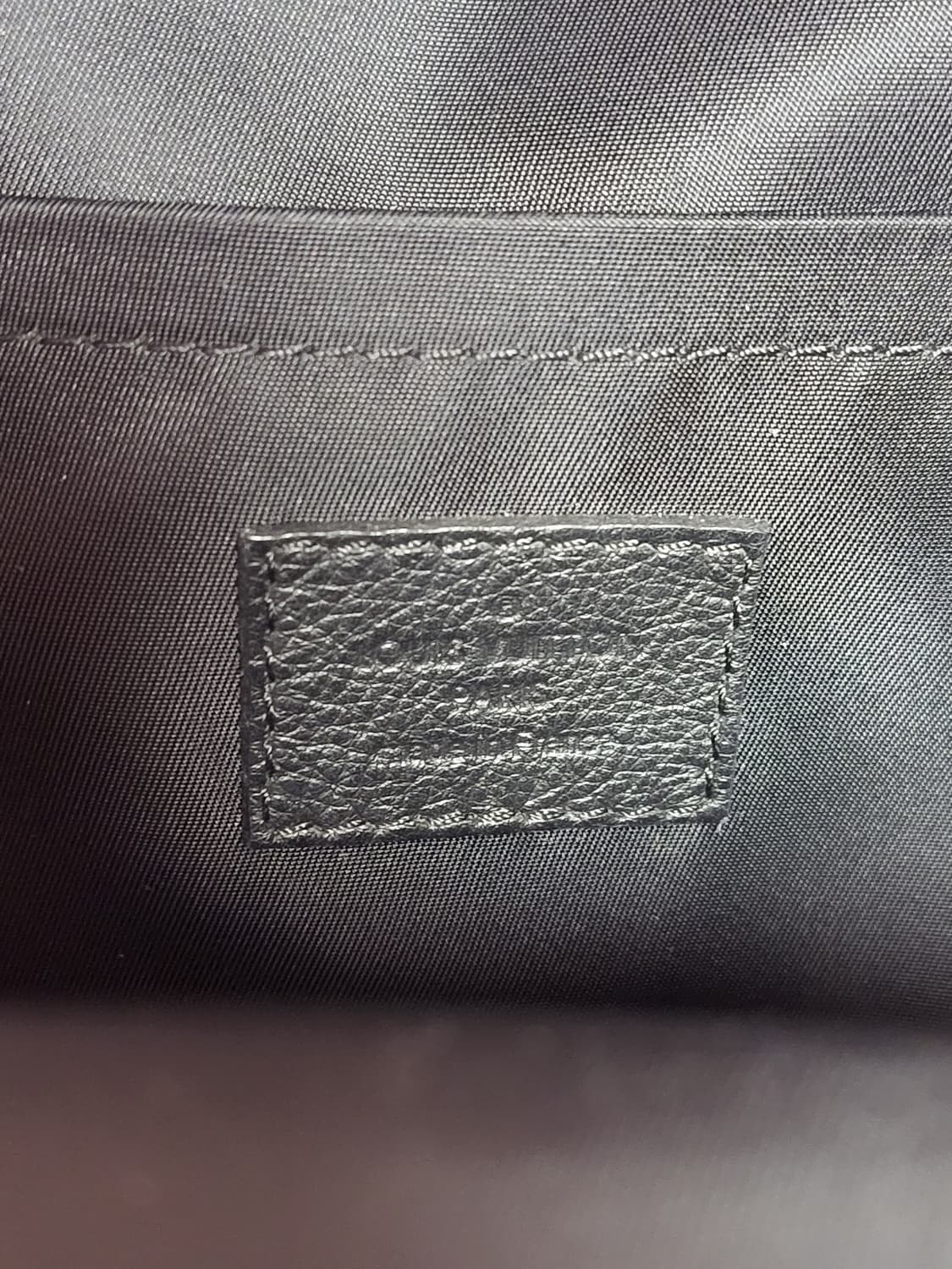 정품)급처상태좋음!루이비통 팜 스프링스 미니 백팩 가방 공홈가 362만원 상품이미지8