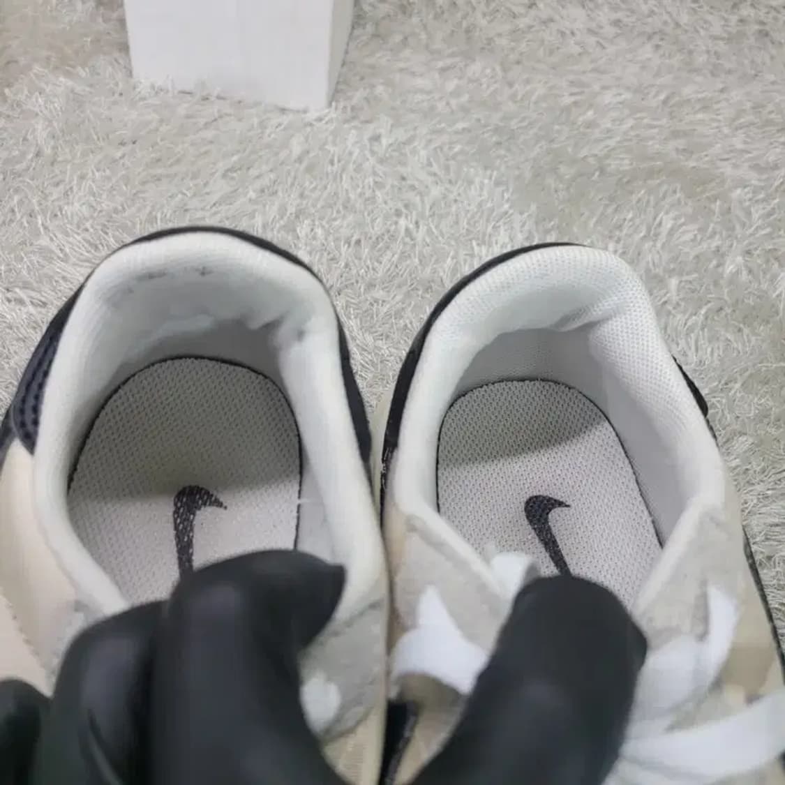 235 나이키 피닉스 와플 우먼 스니커즈 상품이미지7