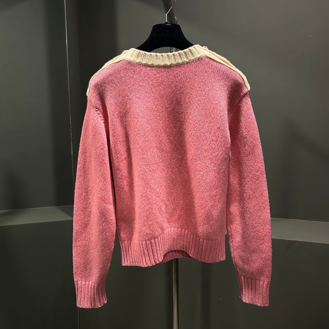 샤넬 CC 버튼 풀오버 캐시미어 니트 상품이미지8