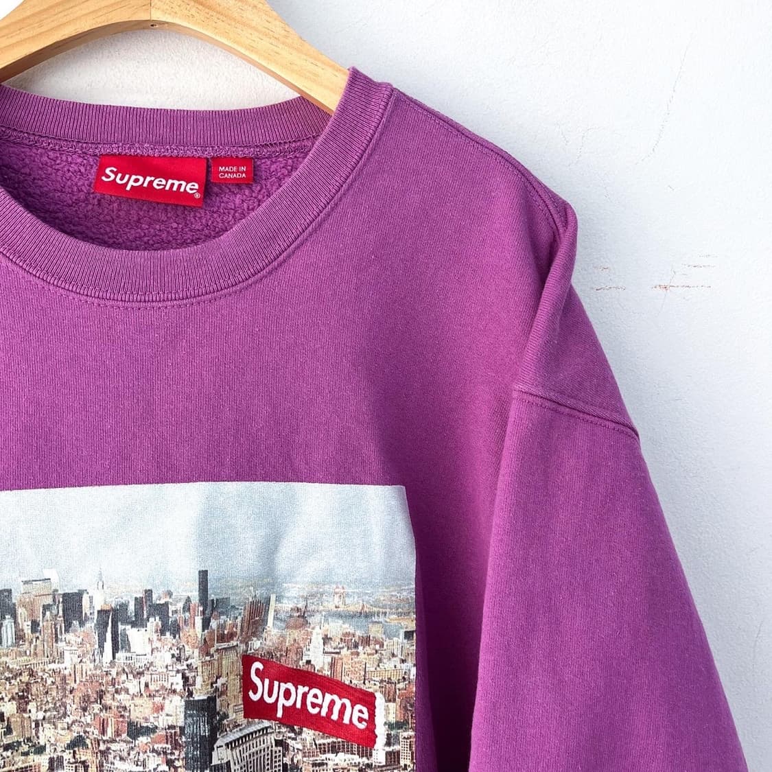 슈프림 20F/W 에어리얼 브라이트 퍼플 크루넥맨투맨 상품이미지5