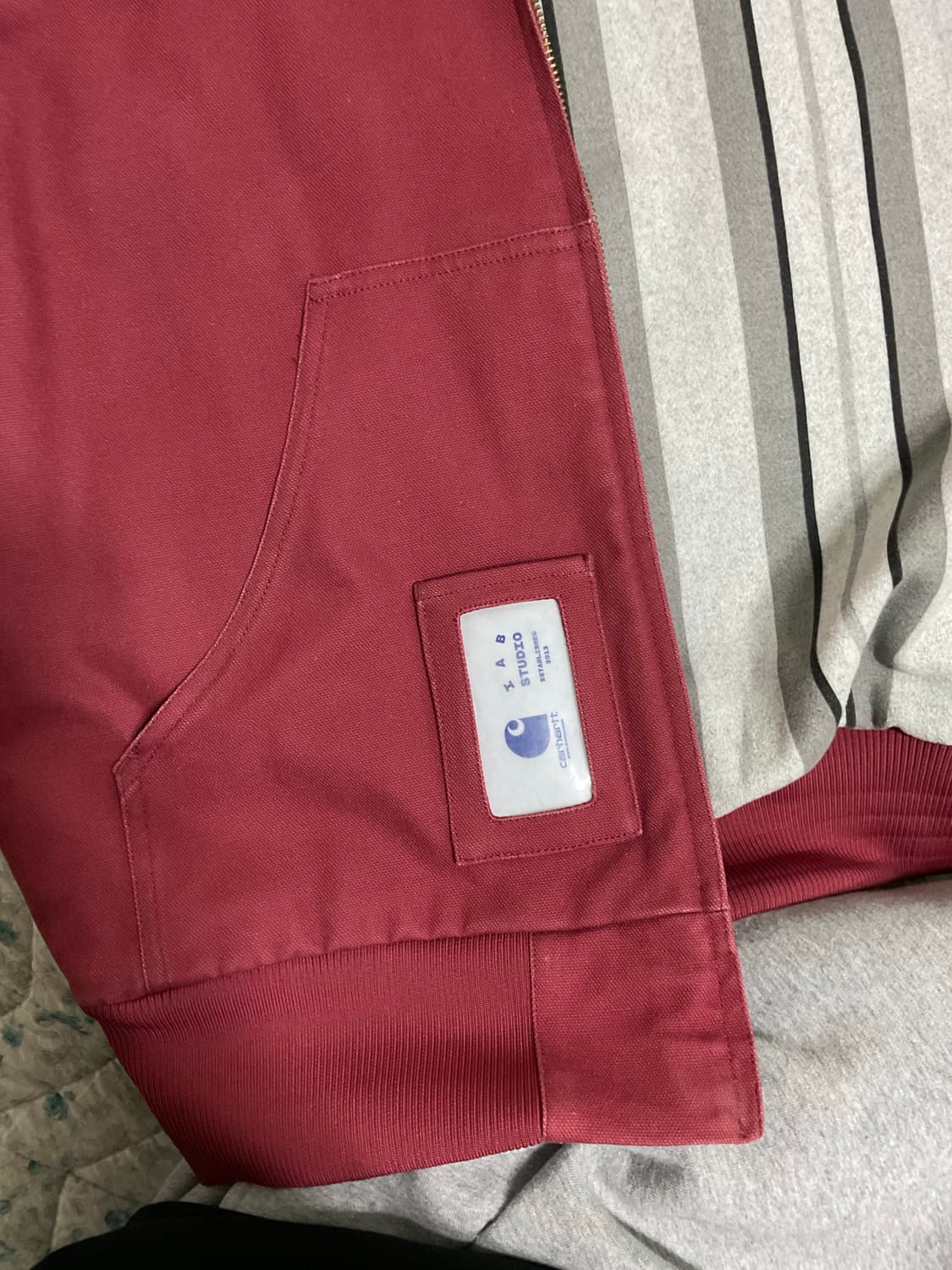 칼하트 x 아이앱 스튜디오 OG 액티브 자켓 레드 S 상품이미지10