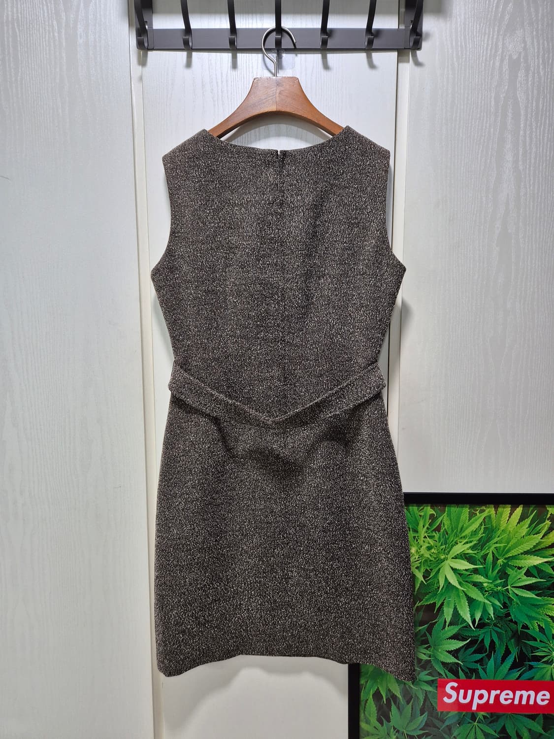 브라운 톤 슬리브리스 원피스 상품이미지10