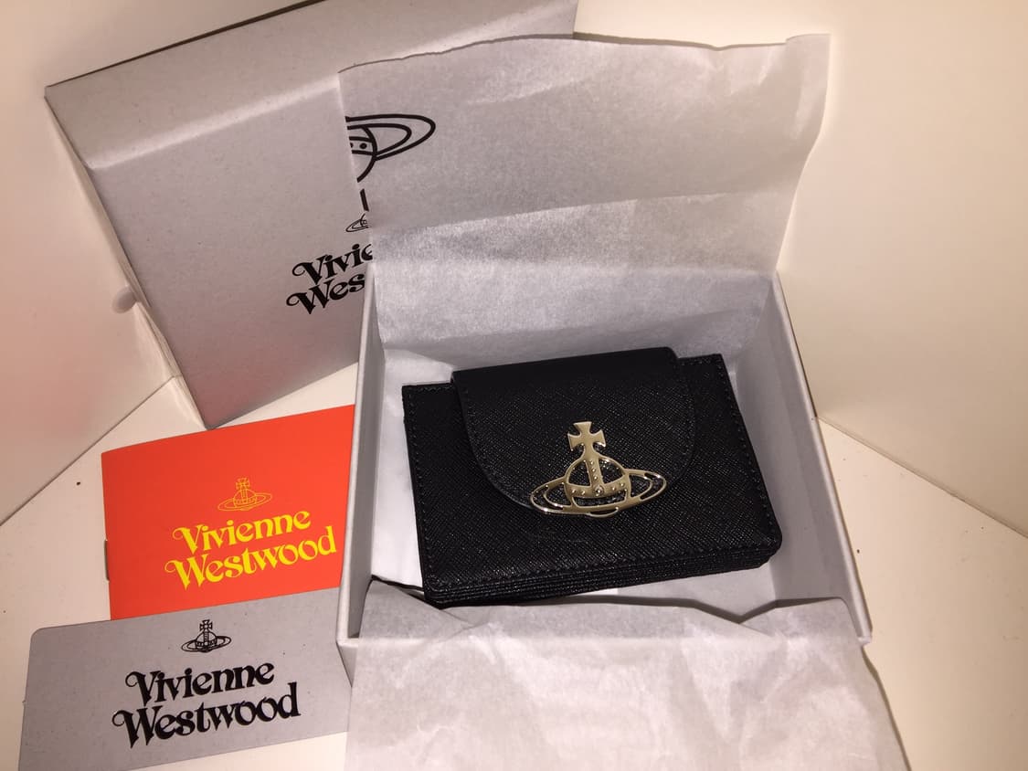 비비안웨스트우드 사피아노 플랩 카드 반지갑 상품이미지1