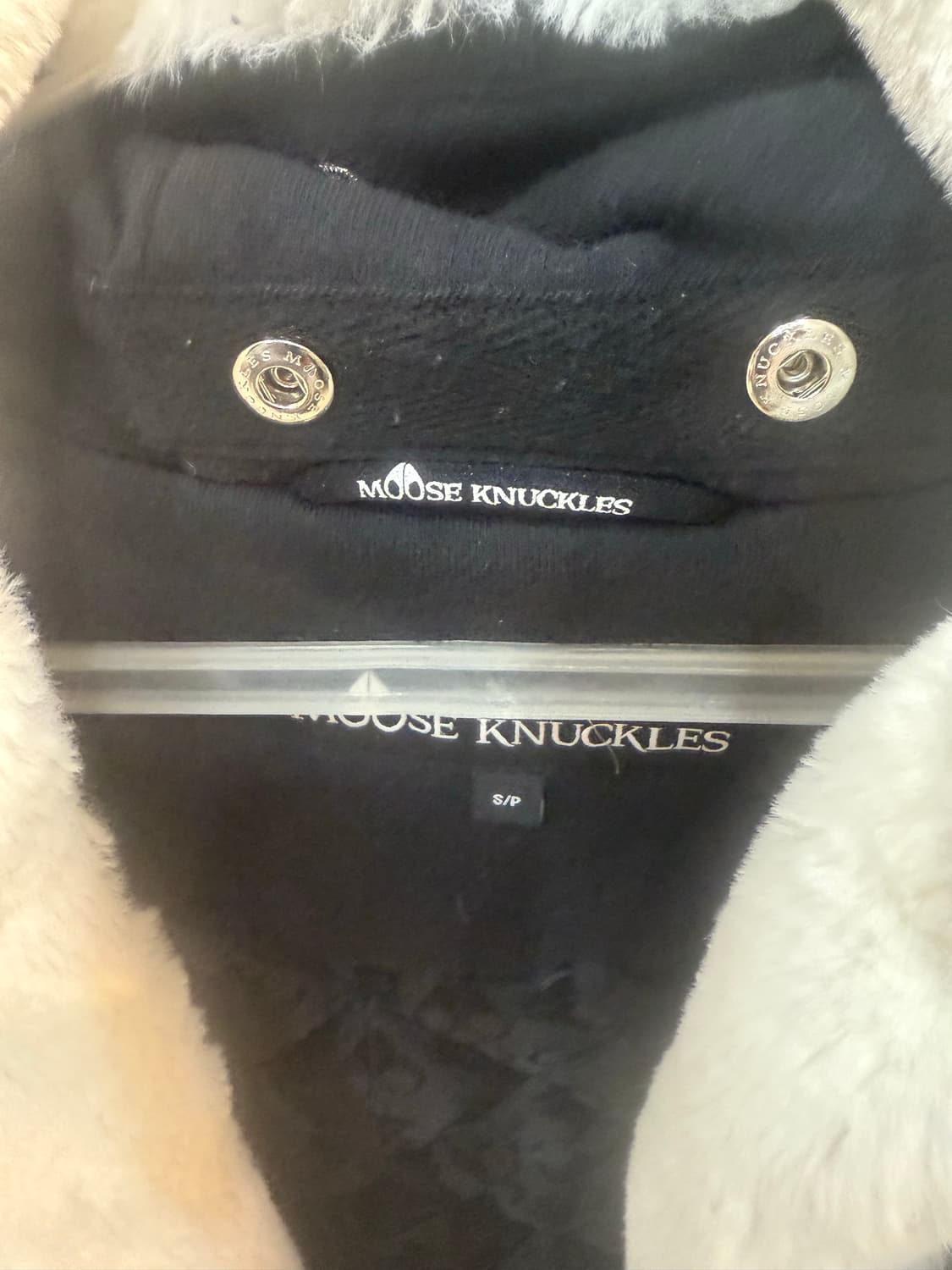 95 정품 무스너클 버니스웨트 팝니다 상품이미지2