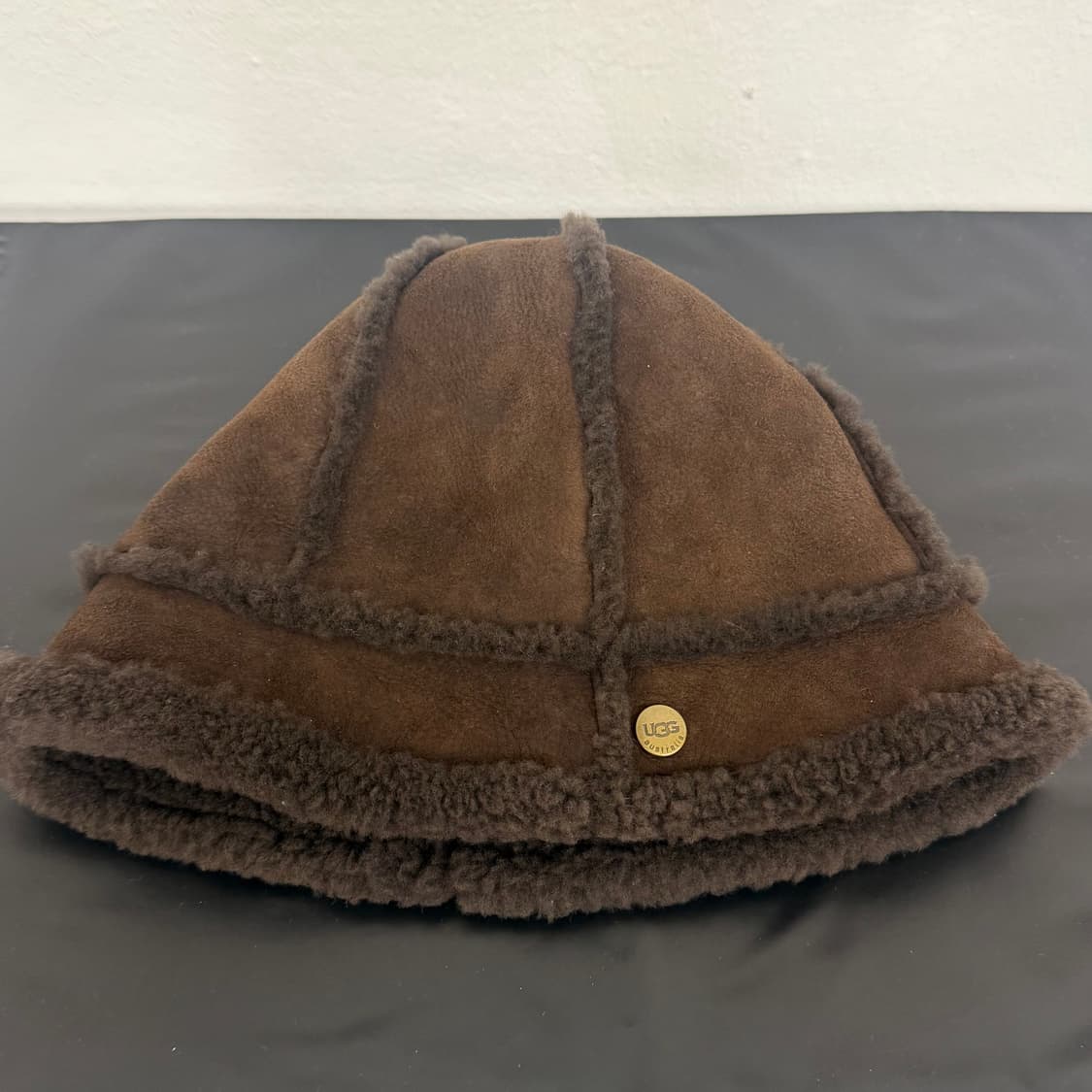 호주 UGG 어그 브라운 퍼 버킷햇 상품이미지3